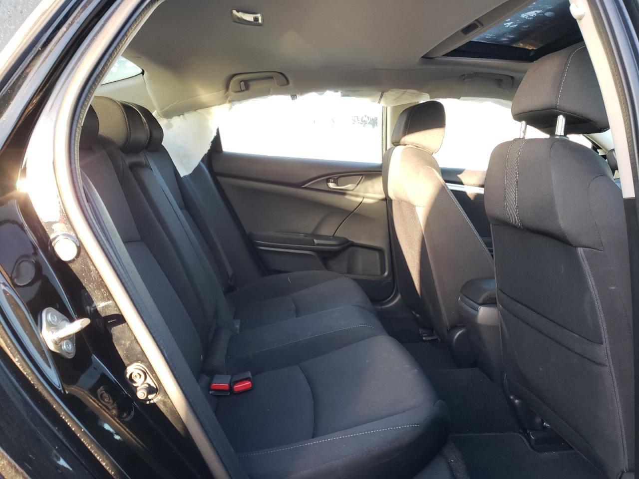 Photo 6 from auction – 2016 HONDA CIVIC EX with VIN 19XFC2F74GE016057