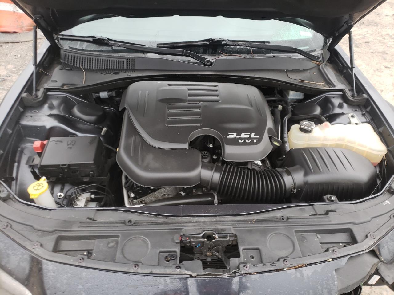 Photo 7 from auction – 2017 CHRYSLER 300 S with VIN 2C3CCAGG4HH553176
