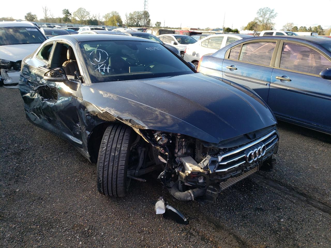 AUDI A5 PREMIUM 2018 with VIN WAUNNAF57JA090126 - Photo from auction