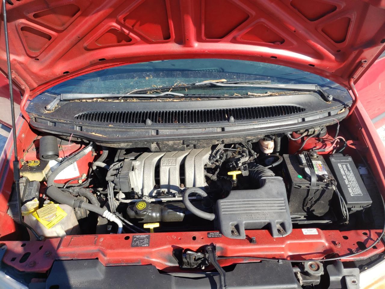 Photo 7 from auction – 2000 DODGE GRAND CARA with VIN 2B4GP24G1YR785933