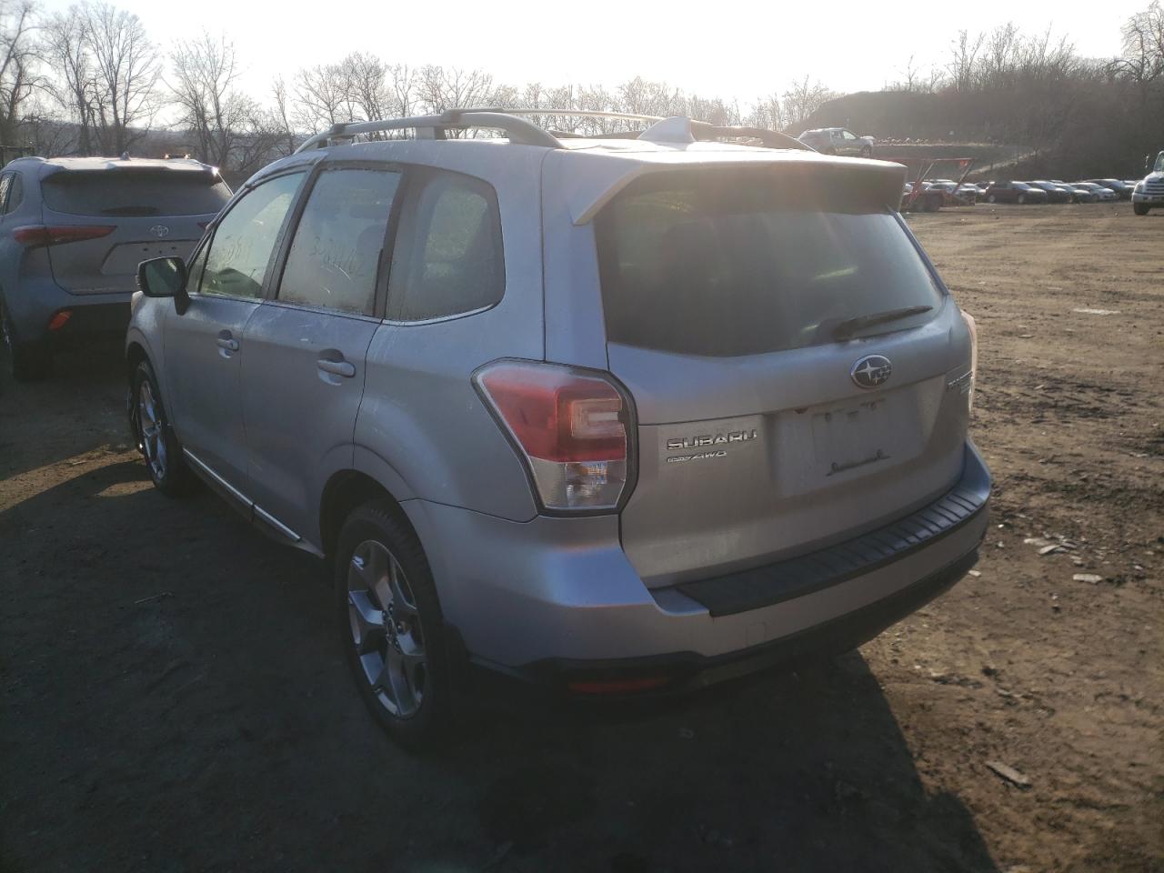 Фото 3 с аукциона – 2017 SUBARU FORESTER 2 с VIN JF2SJAWC4HH456272