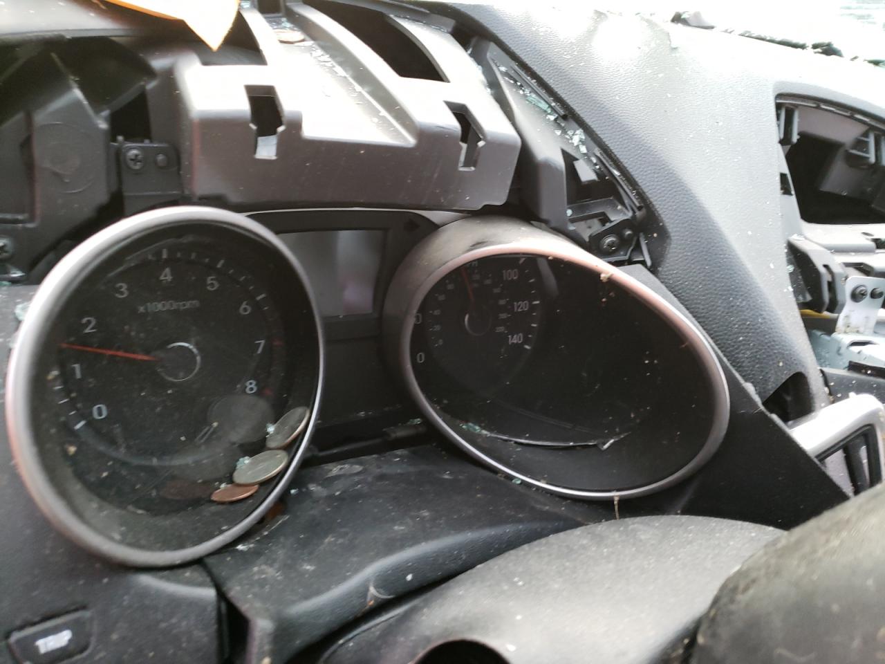 Photo 8 from auction – 2013 HYUNDAI TUCSON GLS with VIN KM8JUCAC0DU763486