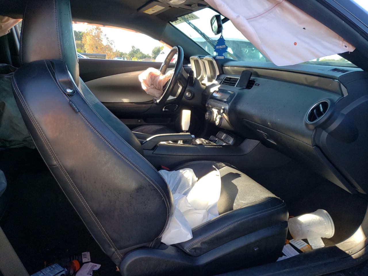 Photo 5 from auction – 2010 CHEVROLET CAMARO SS with VIN 2G1FT1EW2A9199122