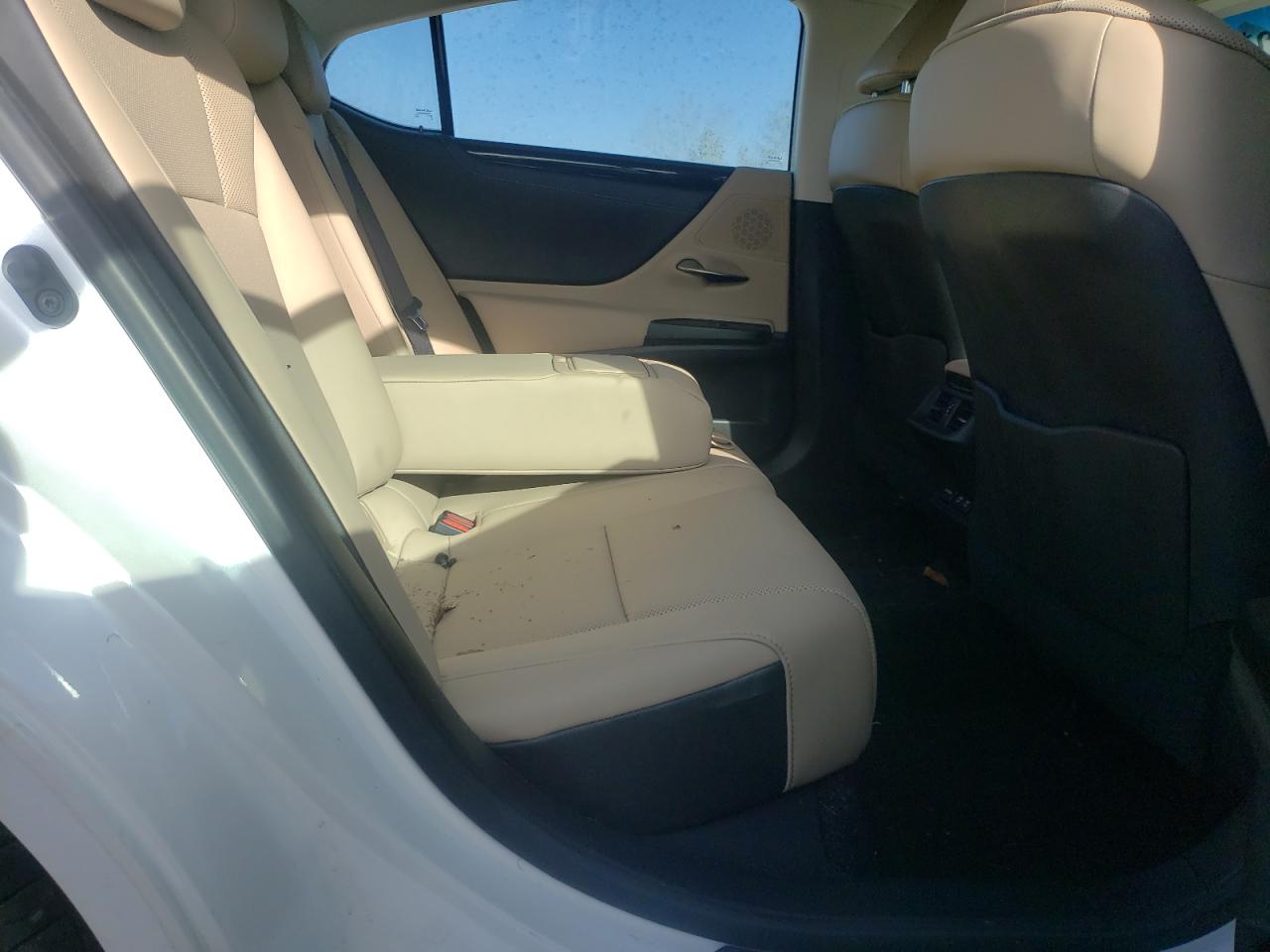 Photo 6 from auction – 2021 LEXUS ES 350 BAS with VIN 58ADZ1B18MU096367