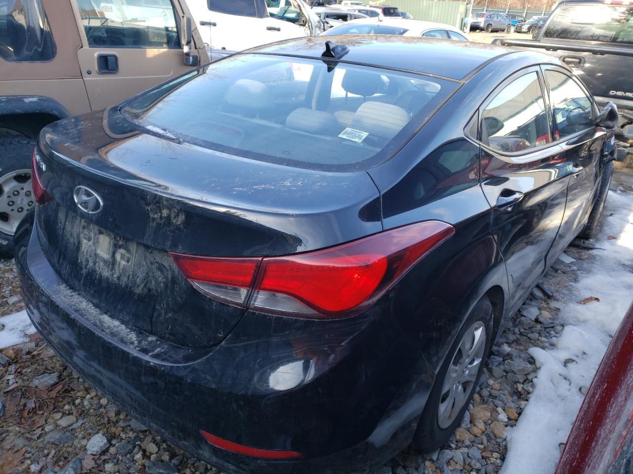 Photo 4 from auction – 2016 HYUNDAI ELANTRA SE with VIN 5NPDH4AE8GH669092