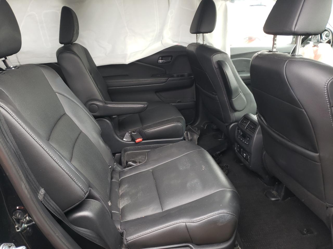 Photo 6 from auction – 2019 HONDA PILOT ELIT with VIN 5FNYF6H06KB020654