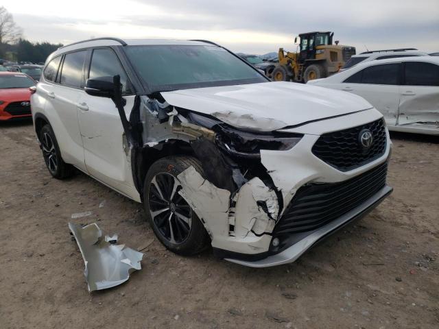 TOYOTA HIGHLANDER 2021 with VIN 5TDLZRBH6MS092986 - Photo from auction