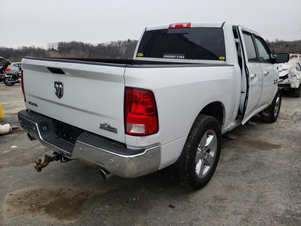 Photo 4 from auction – 2016 RAM 1500 SLT with VIN 3C6RR7LT3GG207412