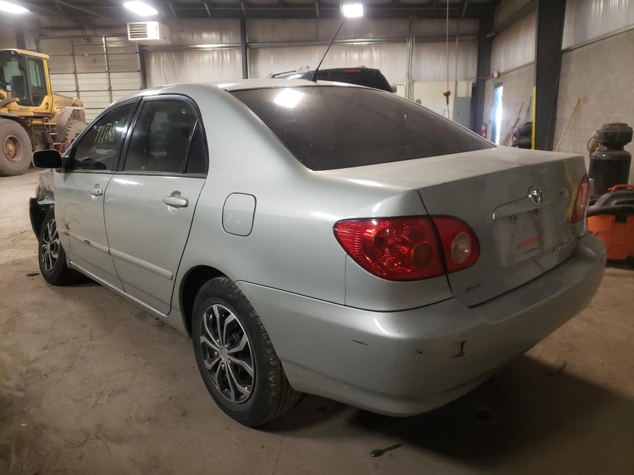 Photo 3 from auction – 2003 TOYOTA COROLLA CE with VIN 2T1BR32E63C064210