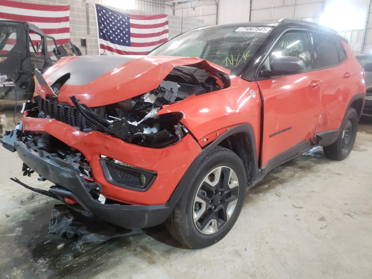 Photo 2 from auction – 2018 JEEP COMPASS TR with VIN 3C4NJDDB2JT264511