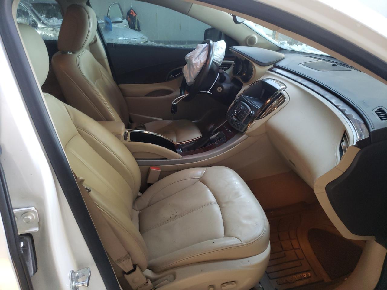 Photo 5 from auction – 2010 BUICK LACROSSE C with VIN 1G4GD5EG9AF139057
