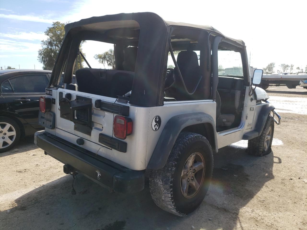 Photo 4 from auction – 2006 JEEP WRANGLER X with VIN 1J4FA39S76P725599
