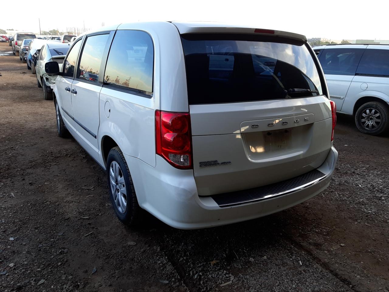 Photo 3 from auction – 2013 DODGE GRAND CARA with VIN 2C4RDGBG4DR733324