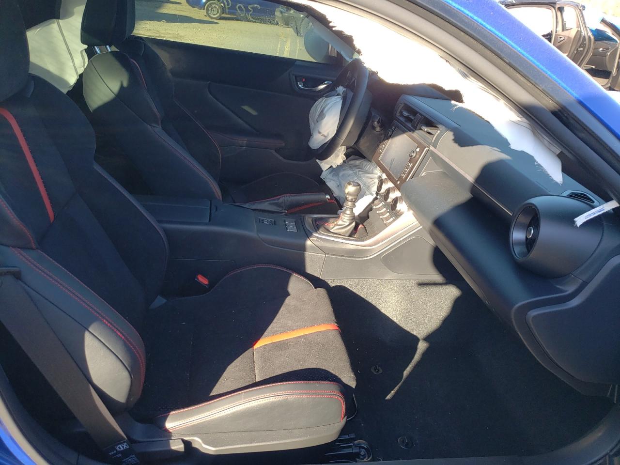 Photo 5 from auction – 2022 SUBARU BRZ LIMITE with VIN JF1ZDBE13N9700323