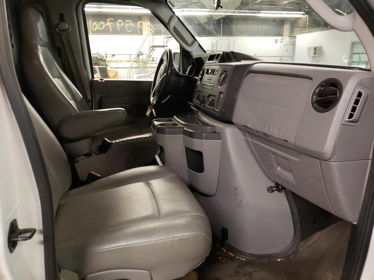 Photo 5 from auction – 2014 FORD ECONOLINE with VIN 1FTSE3EL7EDA03119