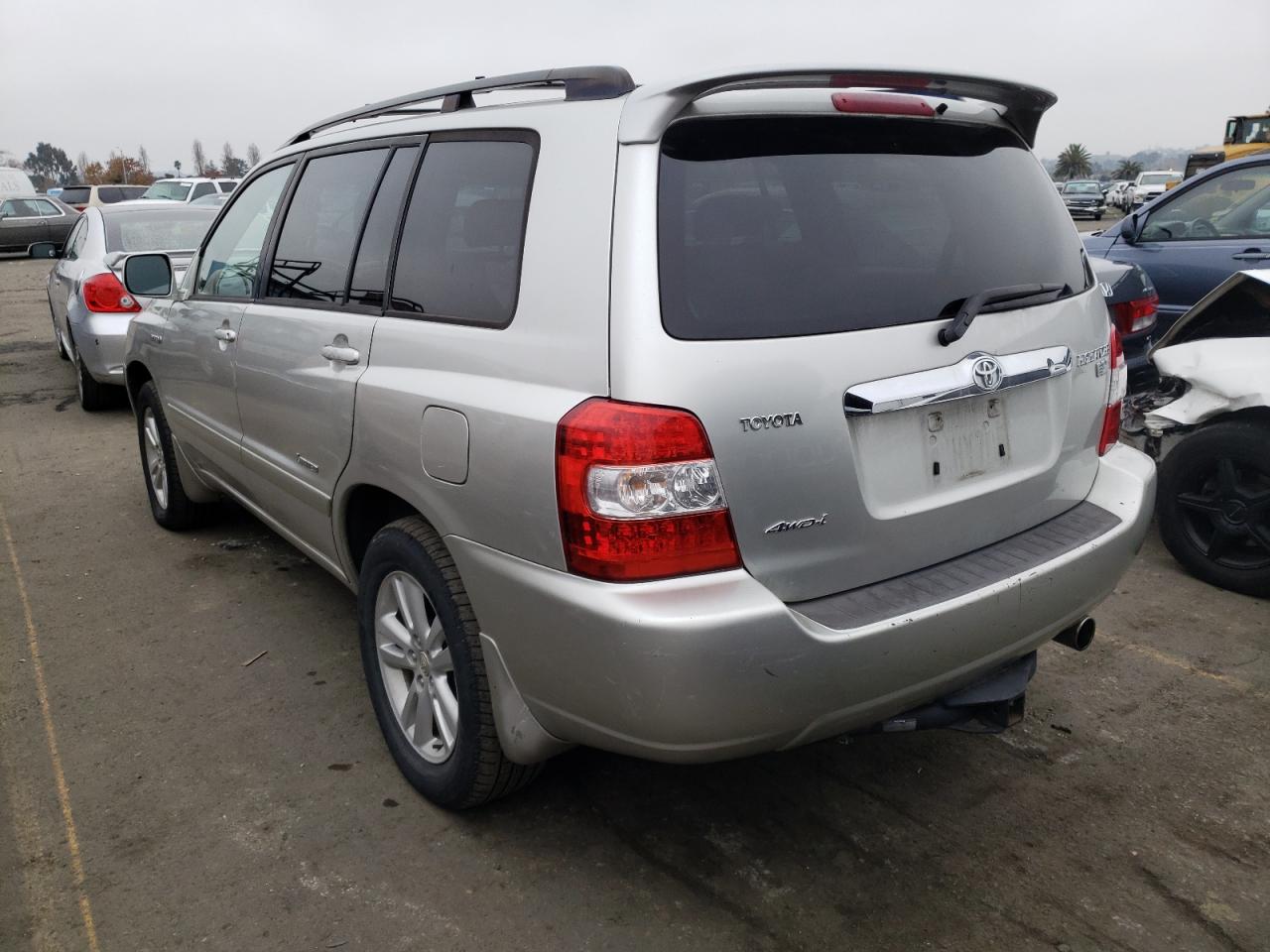 Photo 3 from auction – 2006 TOYOTA HIGHLANDER with VIN JTEEW21A060029977