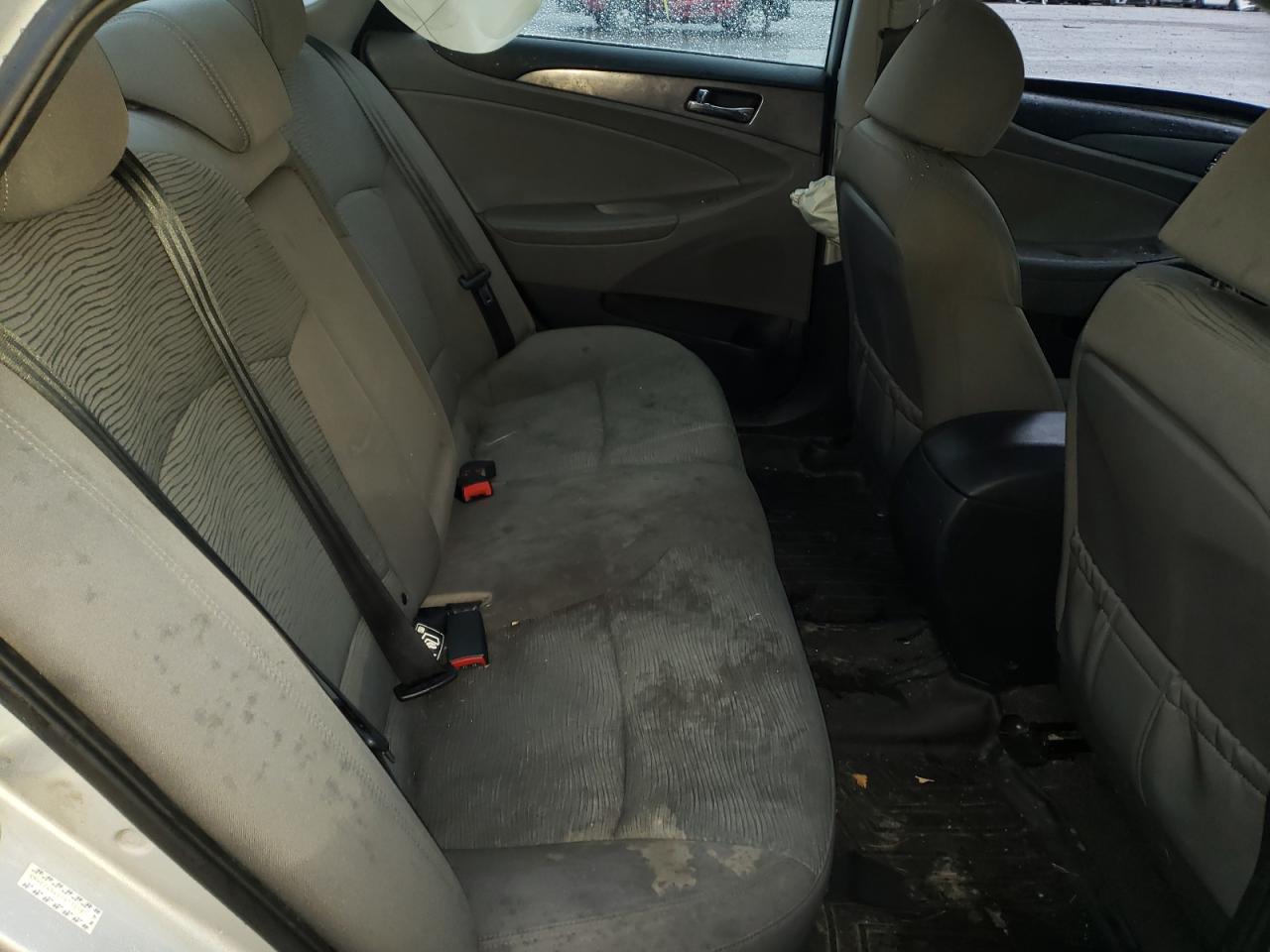Photo 6 from auction – 2015 HYUNDAI SONATA HYB with VIN KMHEC4A4XFA139587