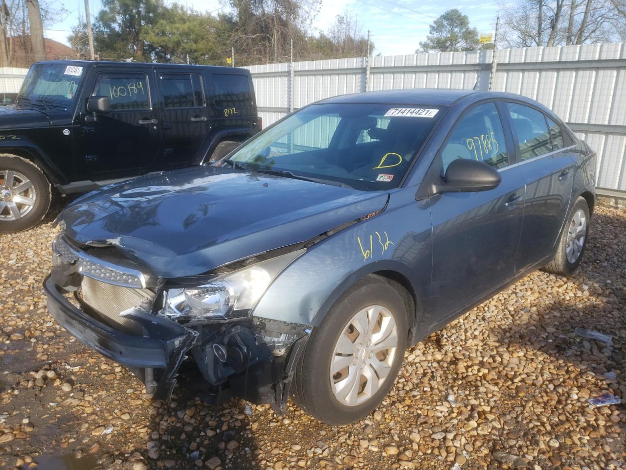Photo 2 from auction – 2012 CHEVROLET CRUZE LS with VIN 1G1PC5SH7C7290618