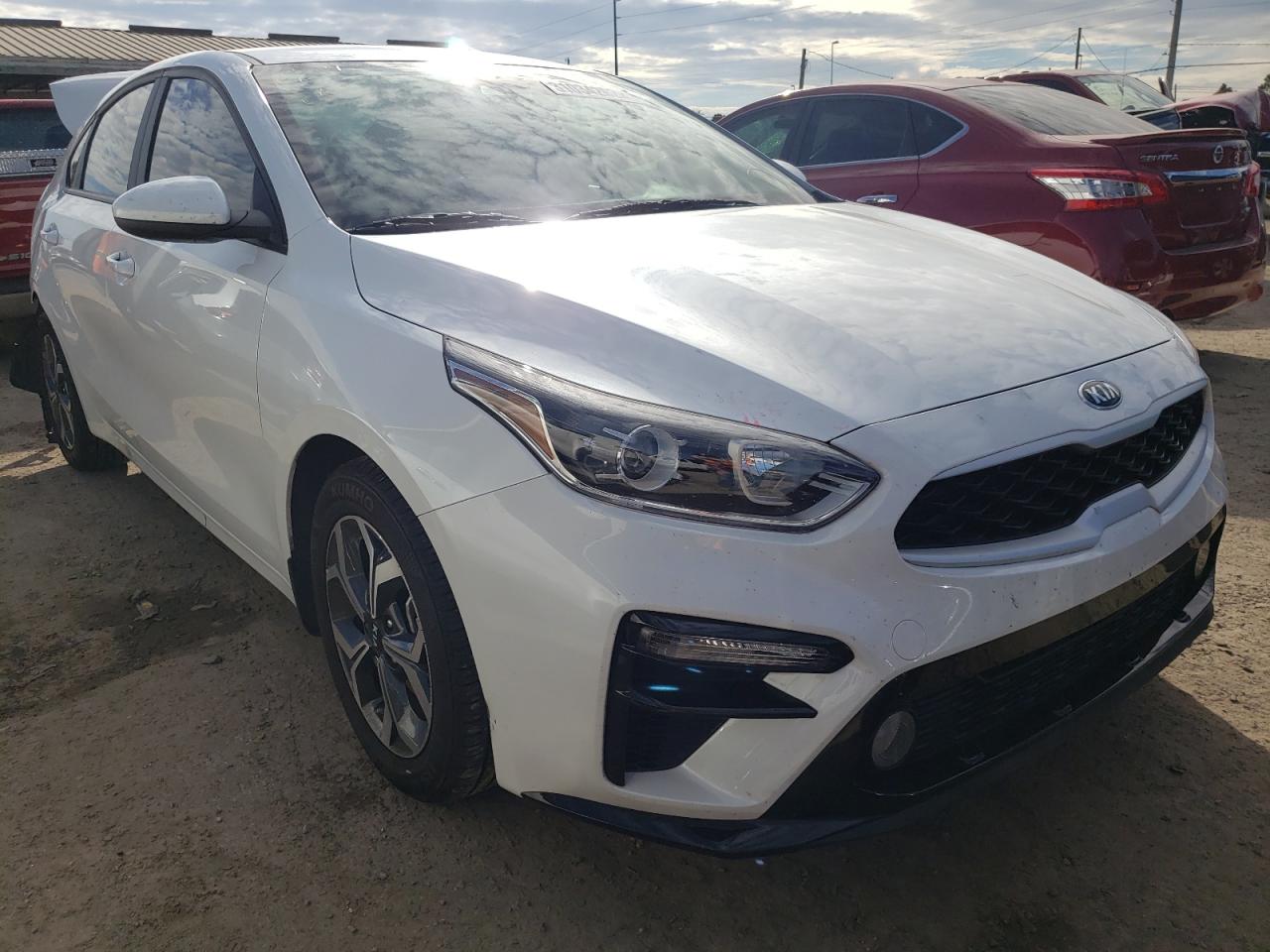 Photo 1 from auction – 2021 KIA FORTE FE with VIN 3KPF24AD6ME312348