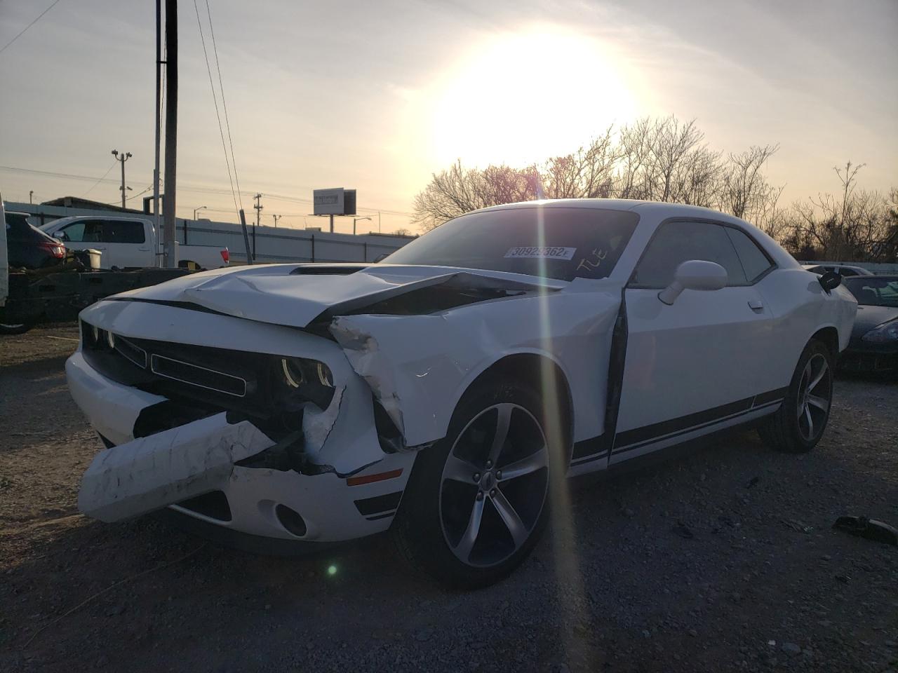 Photo 2 from auction – 2019 DODGE CHALLENGER with VIN 2C3CDZAG4KH672115