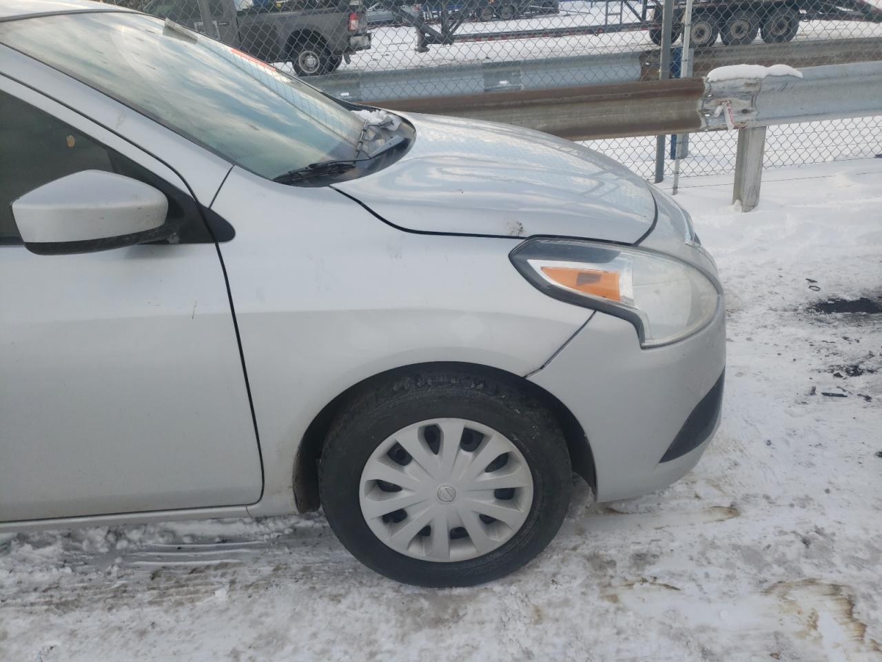 Photo 9 from auction – 2017 NISSAN VERSA S with VIN 3N1CN7AP1HK425849