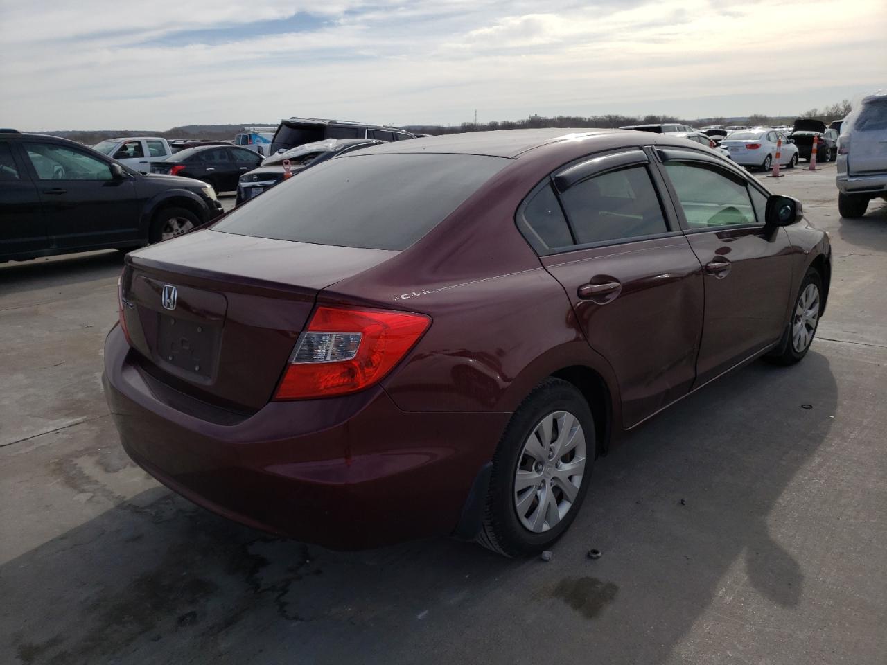 Photo 4 from auction – 2012 HONDA CIVIC LX with VIN 19XFB2F5XCE074315