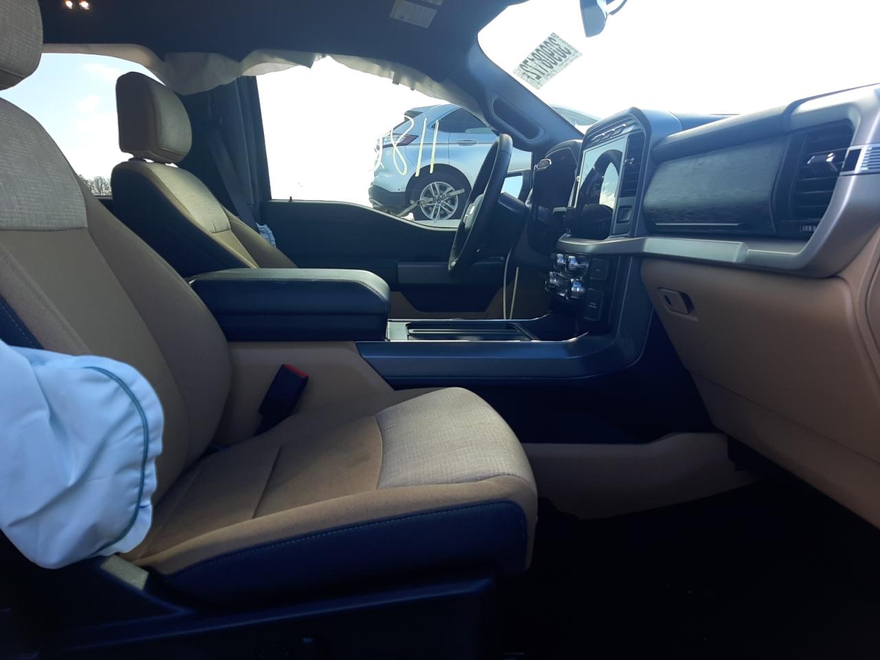 Photo 5 from auction – 2021 FORD F150 SUPER with VIN 1FTEW1CP5MFC69715