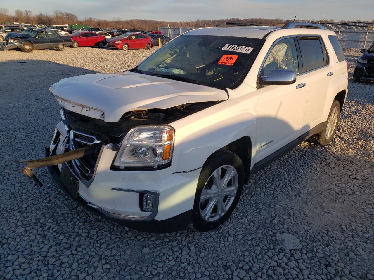 Photo 2 from auction – 2017 GMC TERRAIN SL with VIN 2GKFLPE33H6337377