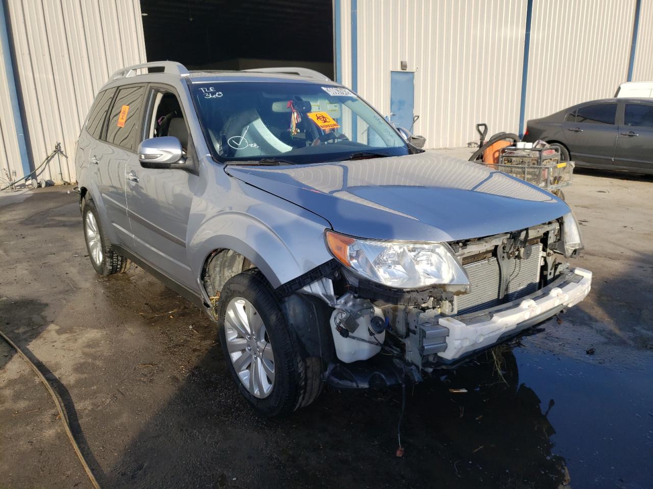 SUBARU FORESTER T 2013 with VIN JF2SHAGC0DH415271 - Photo from auction