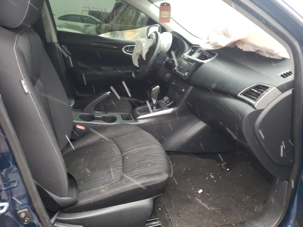Photo 5 from auction – 2017 NISSAN SENTRA S with VIN 3N1AB7AP2HY274453