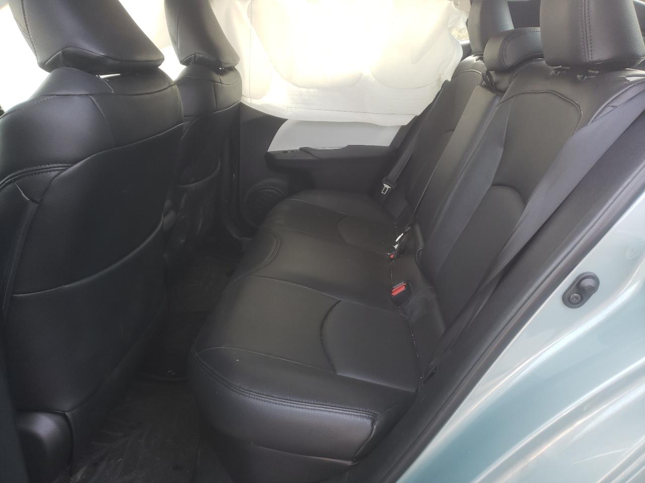 Photo 6 from auction – 2017 TOYOTA PRIUS with VIN JTDKARFU3H3035730