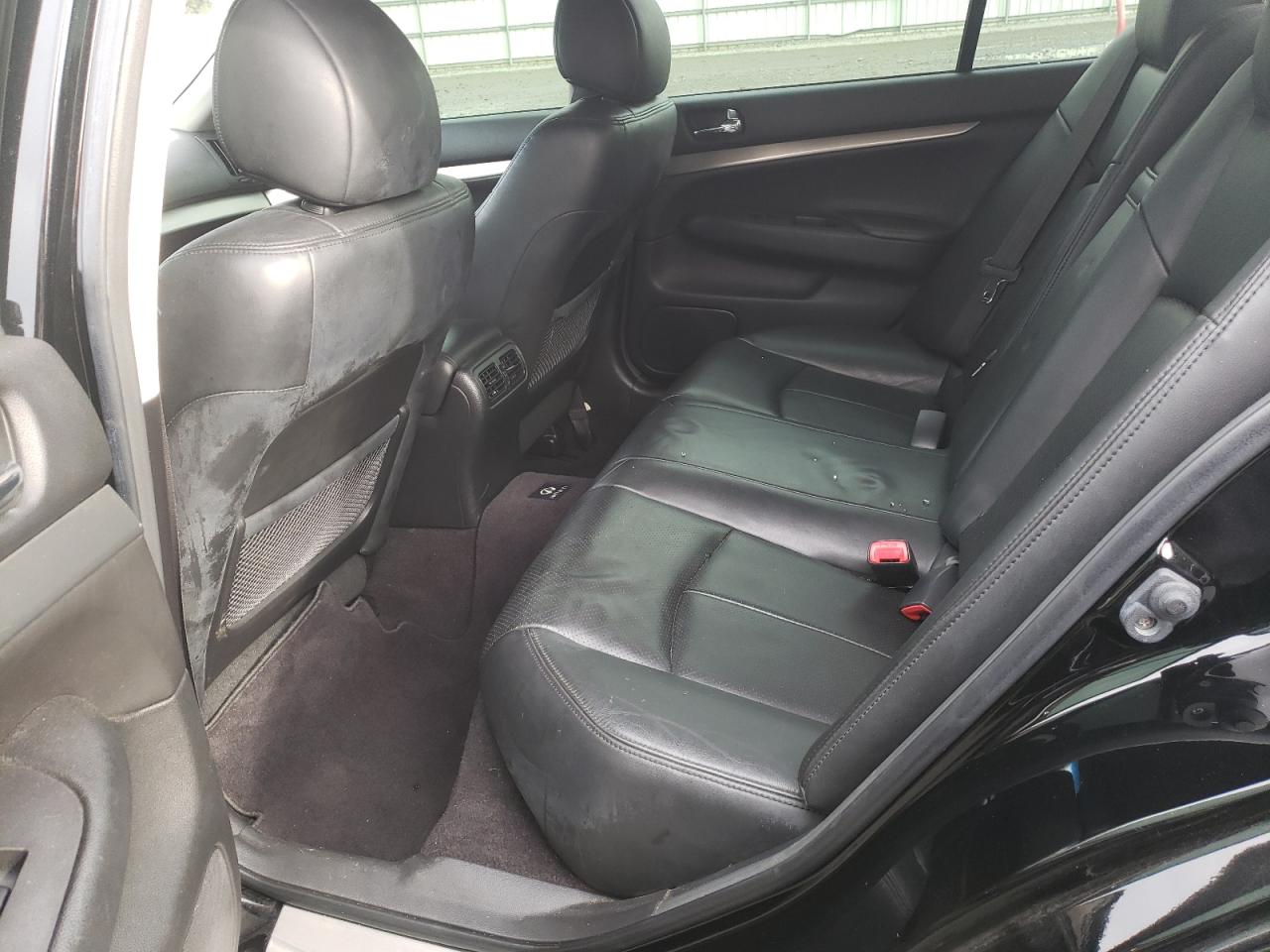 Photo 6 from auction – 2011 INFINITI G37 with VIN JN1CV6AR3BM356858