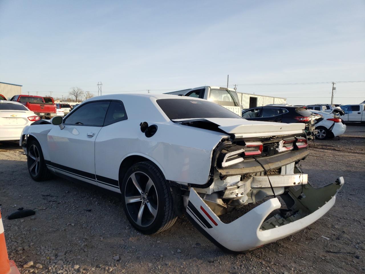 Photo 3 from auction – 2019 DODGE CHALLENGER with VIN 2C3CDZAG4KH672115