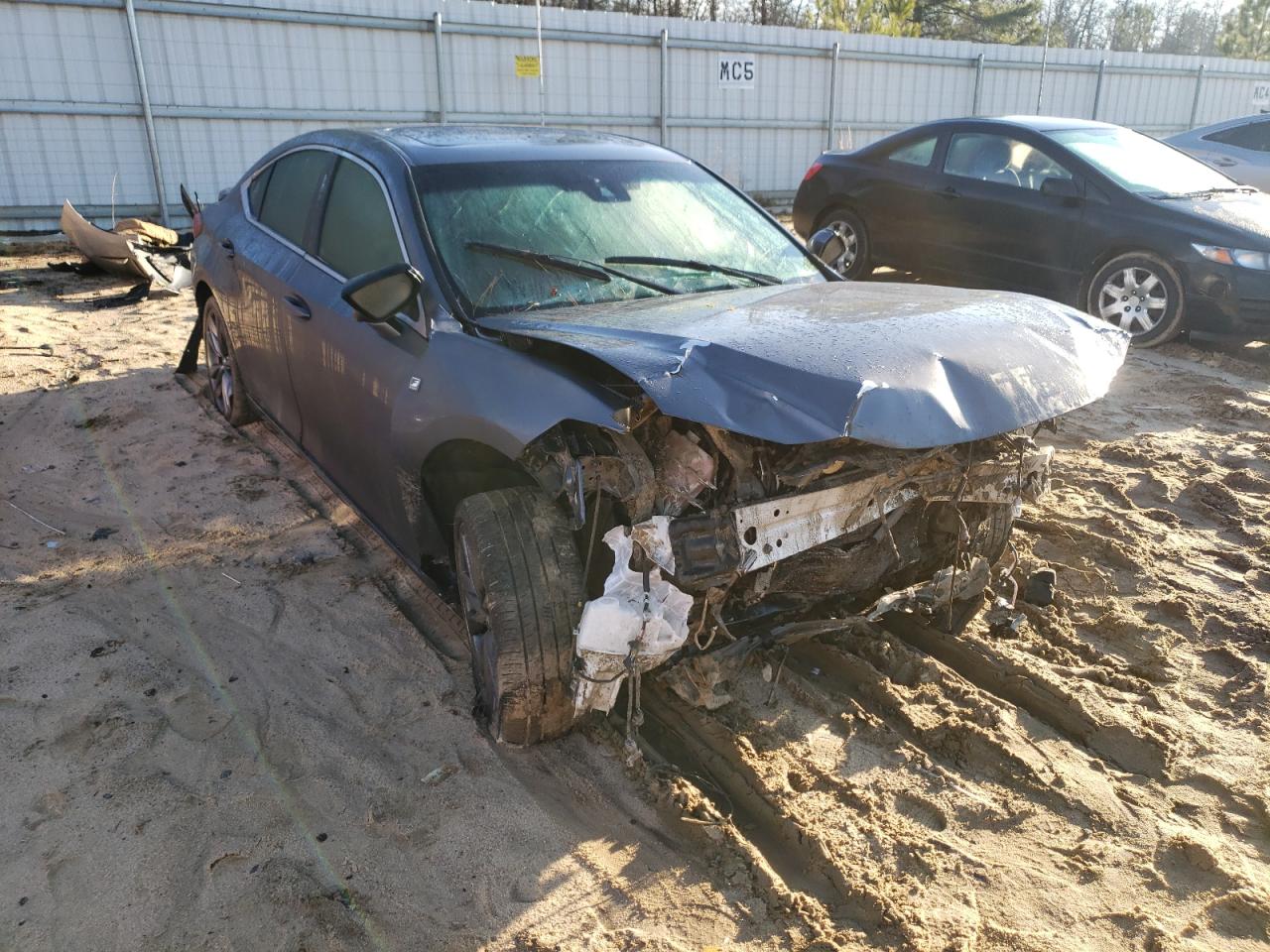 LEXUS ES 350 2019 with VIN 58ABZ1B18KU017610 - Photo from auction