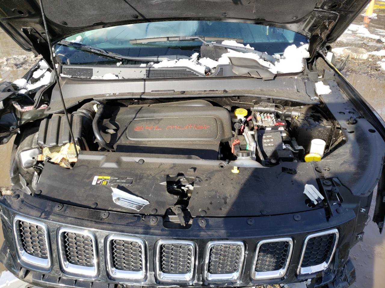 Photo 7 from auction – 2018 JEEP COMPASS SP with VIN 3C4NJCAB8JT502697