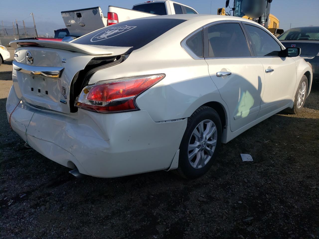 Photo 4 from auction – 2014 NISSAN ALTIMA 2.5 with VIN 1N4AL3AP7EC295103