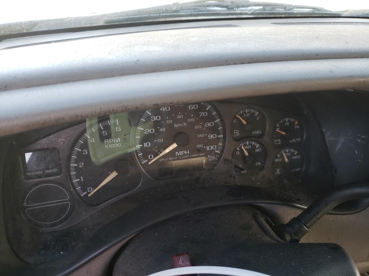 Photo 8 from auction – 2001 GMC NEW SIERRA with VIN 2GTEC19T011344577