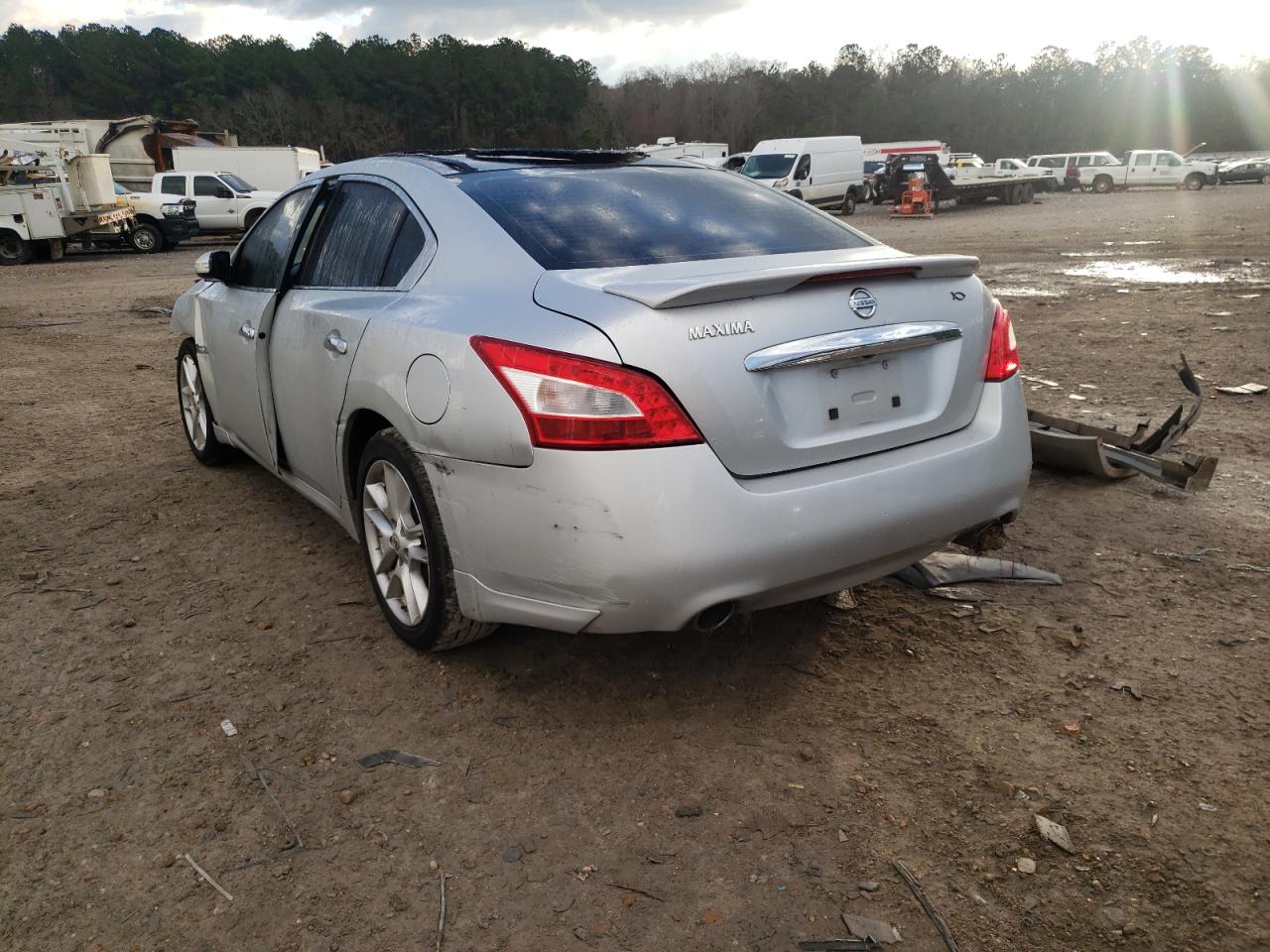 Photo 3 from auction – 2011 NISSAN MAXIMA S with VIN 1N4AA5AP4BC867774