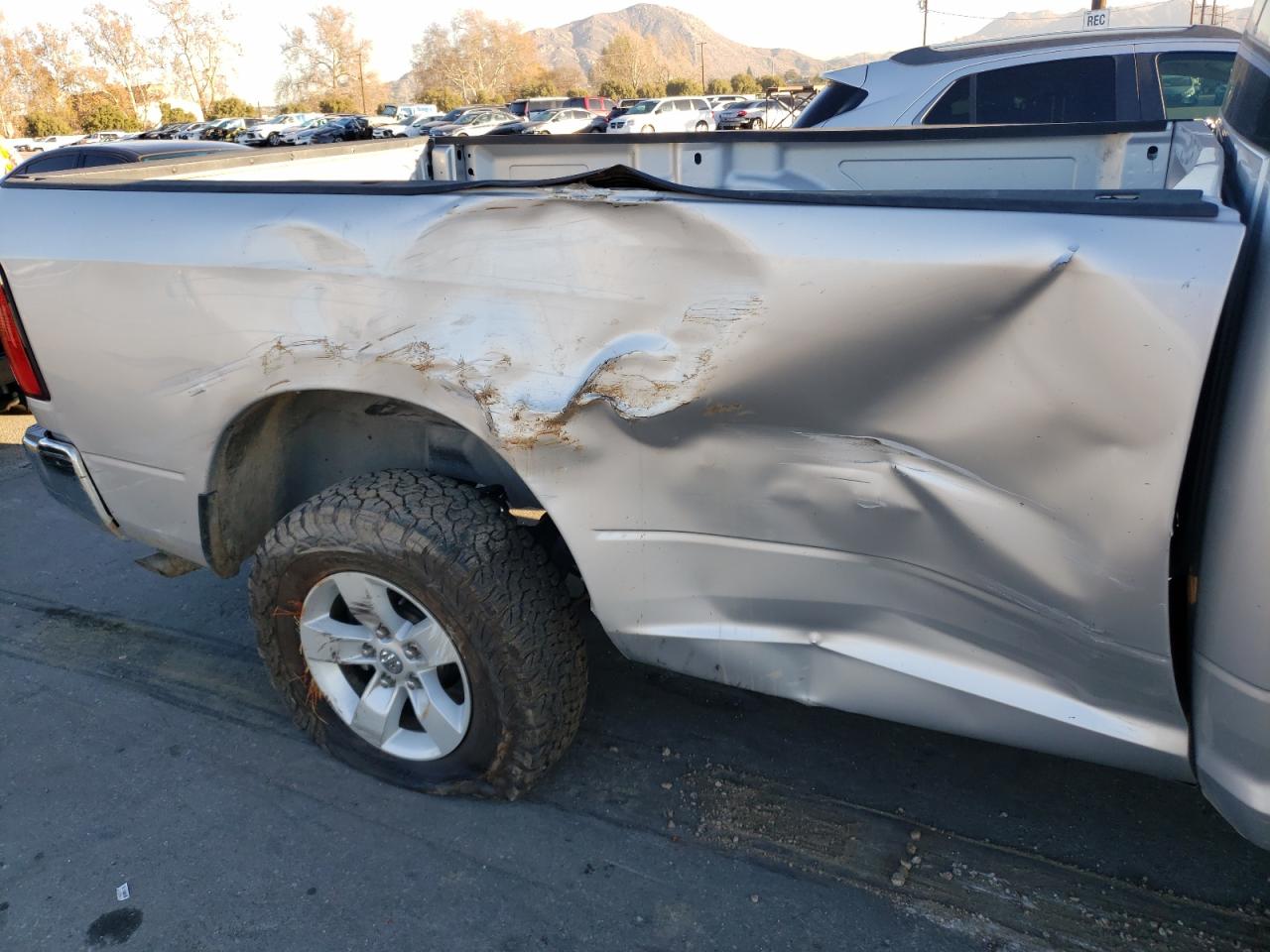 Photo 9 from auction – 2016 RAM 1500 ST with VIN 3C6JR7DM0GG169108