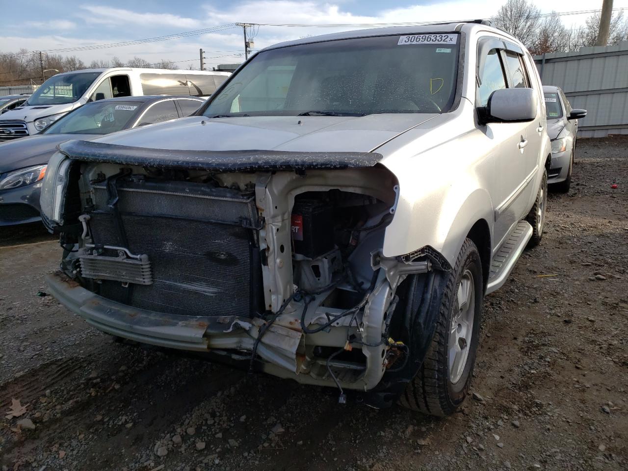 Photo 2 from auction – 2010 HONDA PILOT EXL with VIN 5FNYF4H56AB010737