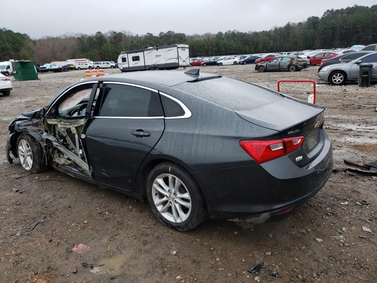 Photo 3 from auction – 2016 CHEVROLET MALIBU LT with VIN 1G1ZE5ST3GF312598