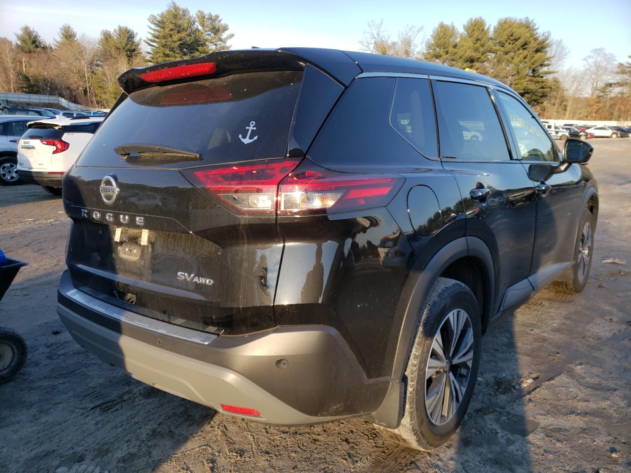 Photo 4 from auction – 2021 NISSAN ROGUE SV with VIN 5N1AT3BB2MC677627
