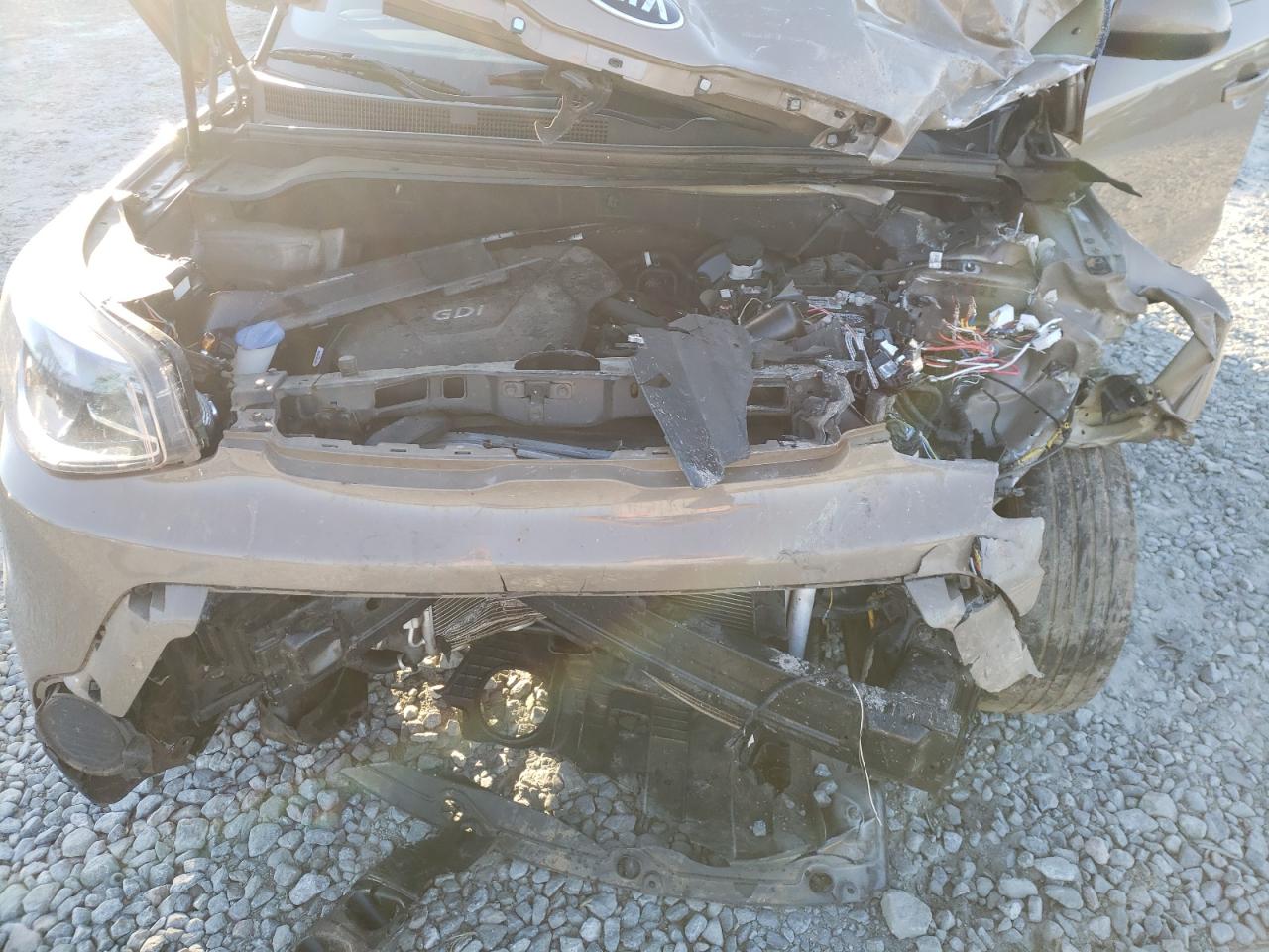 Photo 7 from auction – 2016 KIA SOUL with VIN KNDJN2A21G7249636