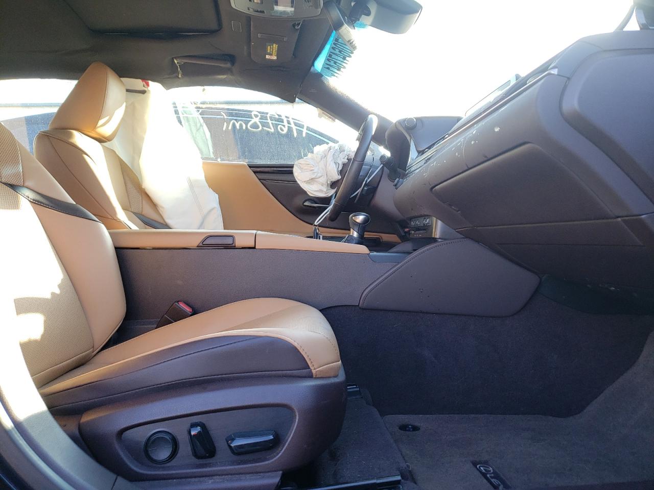 Photo 5 from auction – 2020 LEXUS ES 350 with VIN 58ADZ1B18LU052786