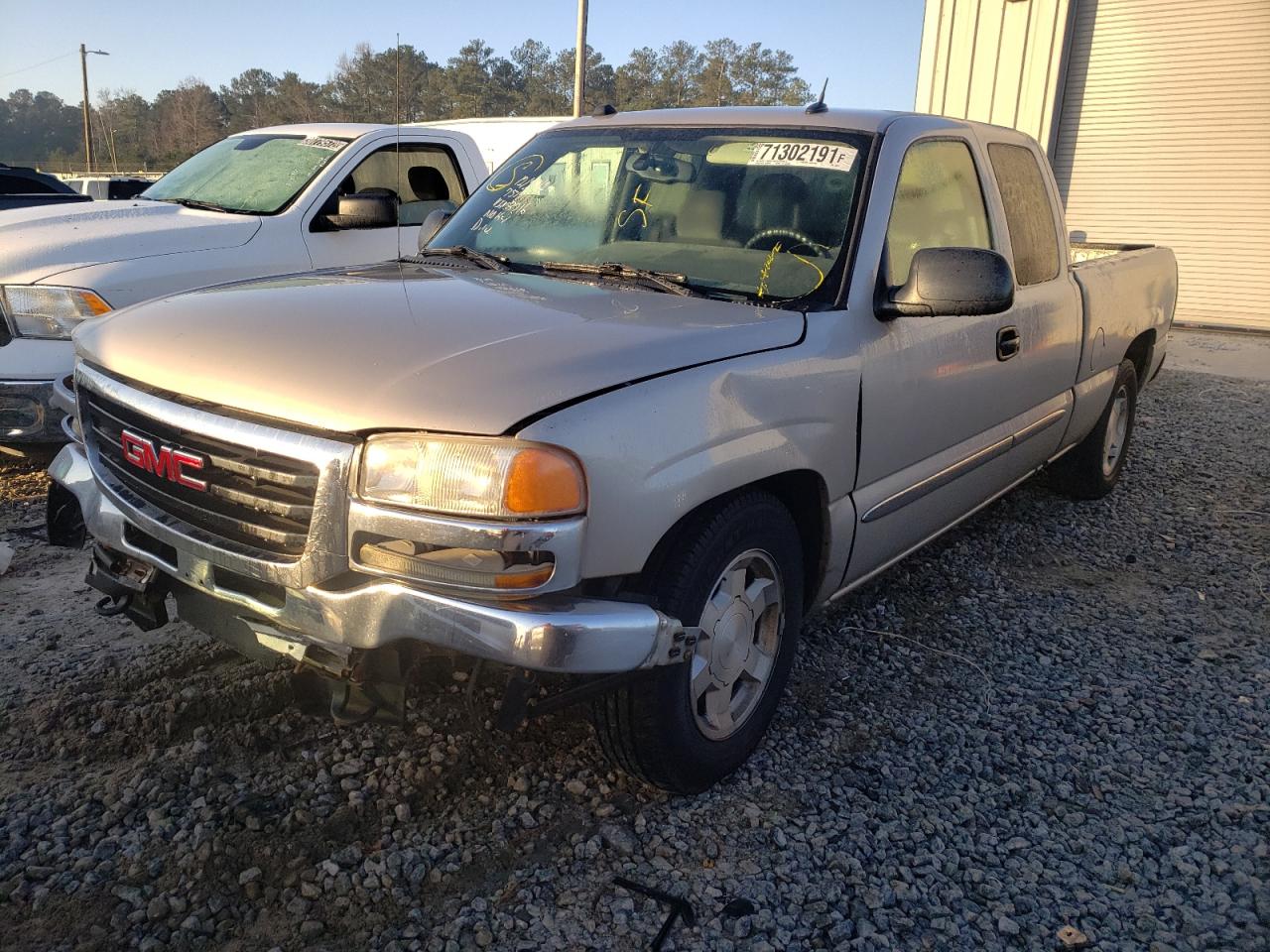 Photo 2 from auction – 2005 GMC NEW SIERRA with VIN 1GTEC19TX5Z183216