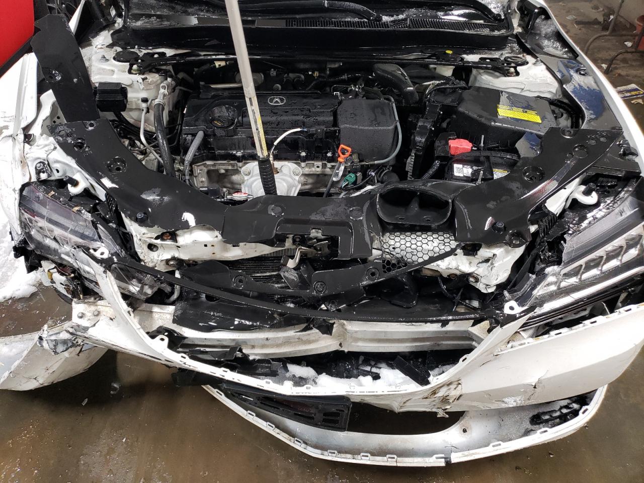 Photo 7 from auction – 2016 ACURA TLX with VIN 19UUB1F30GA004624