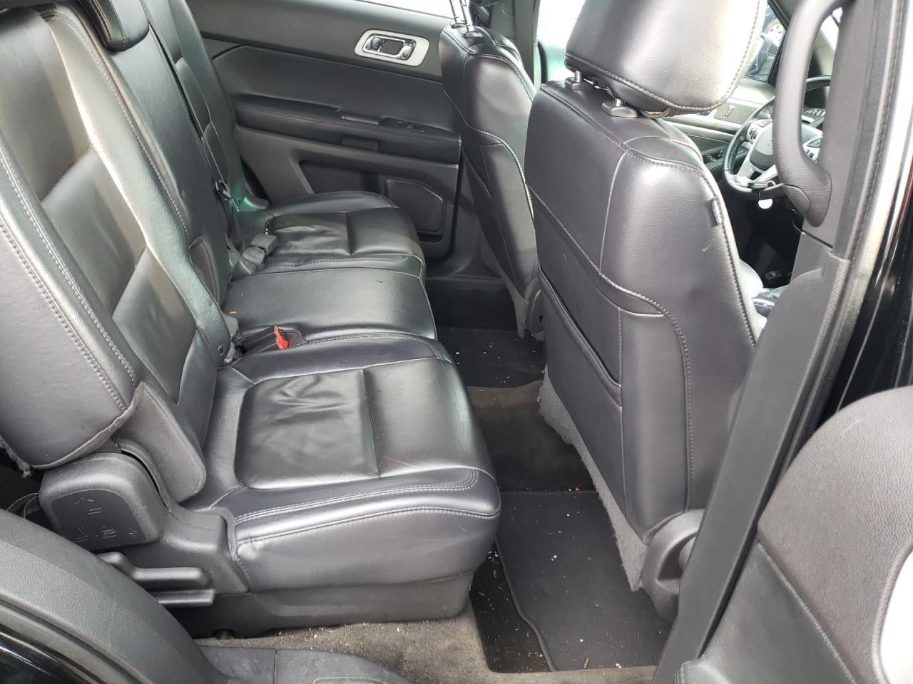 Photo 6 from auction – 2012 FORD EXPLORER X with VIN 1FMHK7D80CGA33416