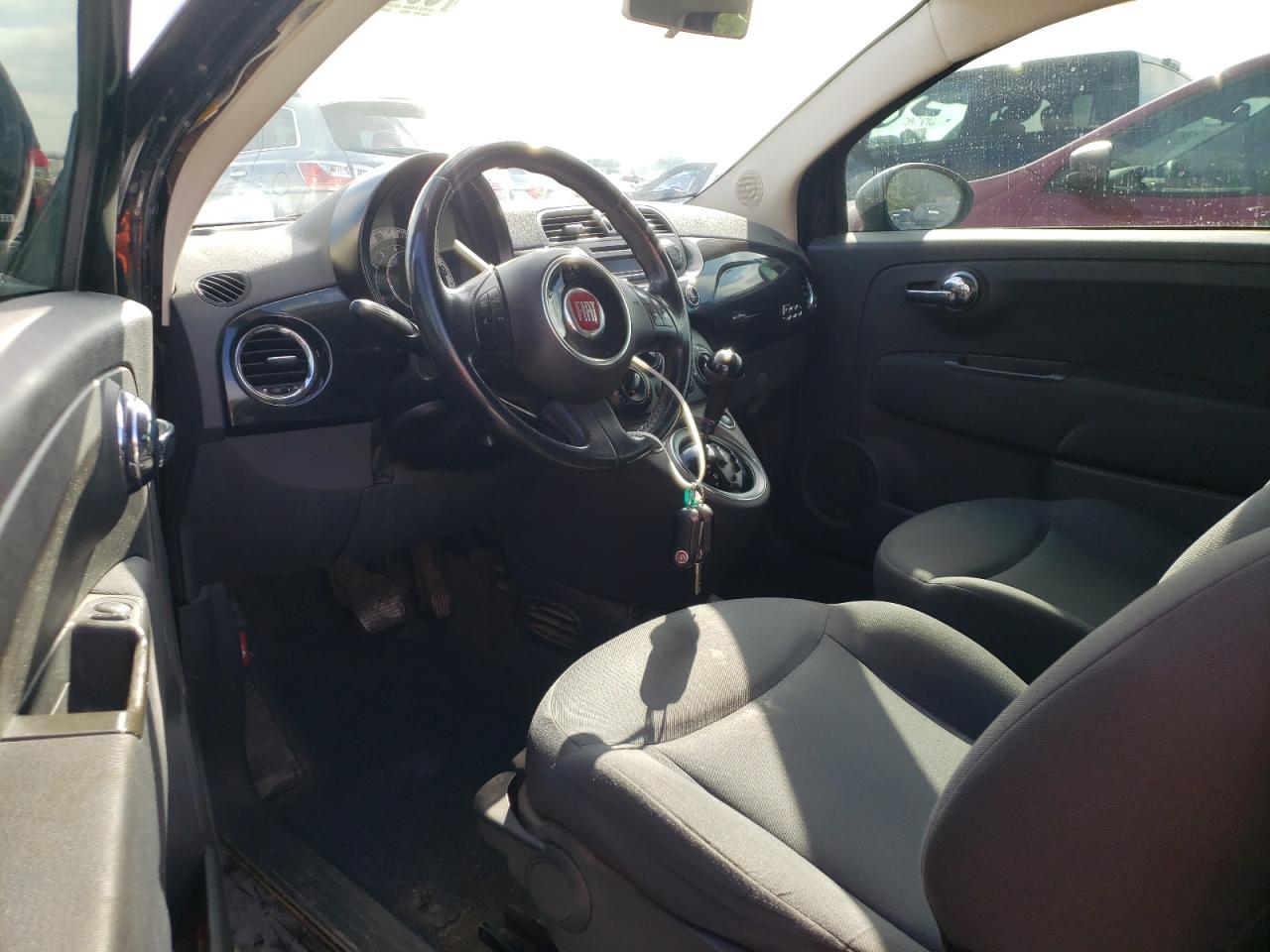 Photo 9 from auction – 2013 FIAT 500 POP with VIN 3C3CFFAR1DT622292