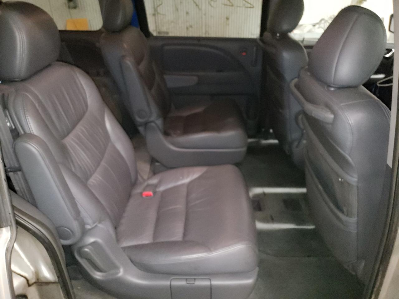 Photo 6 from auction – 2006 HONDA ODYSSEY EX with VIN 5FNRL38726B450342