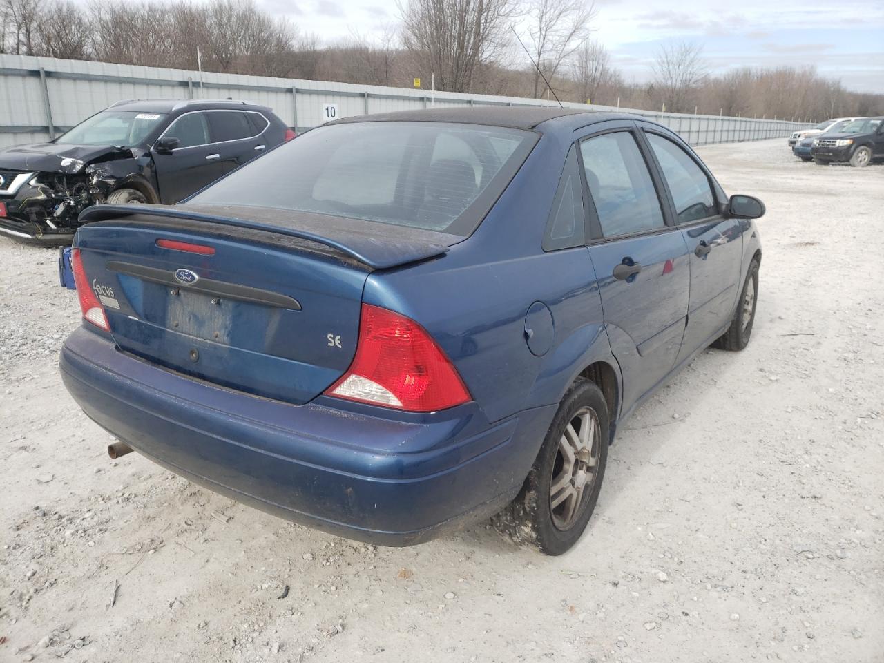 Photo 4 from auction – 2000 FORD FOCUS SE with VIN 1FAFP343XYW140082